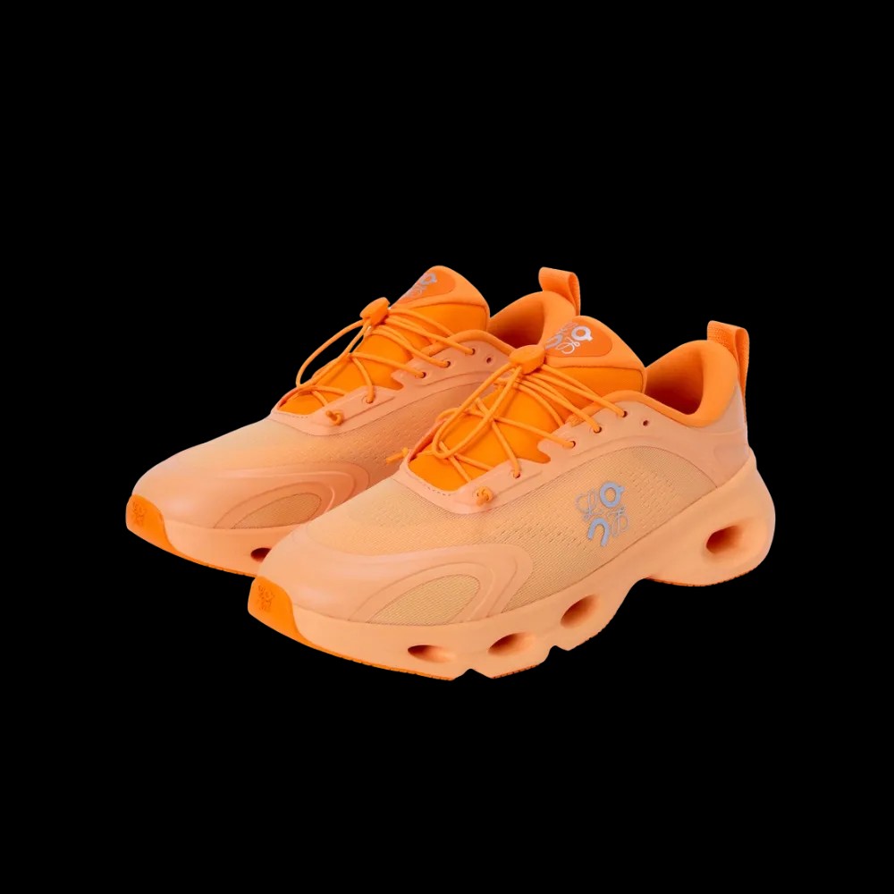 Loewe x On Running CloudSolo “Orange” - HypeFly India View 4
