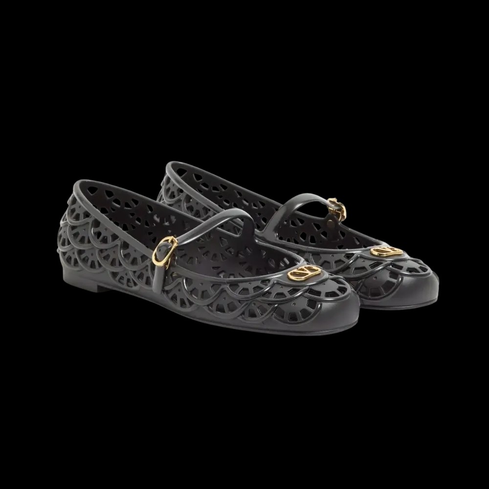 Valentino Ondette Rubber Ballerina With Scallop Pattern 05mm Black - HypeFly India View 3