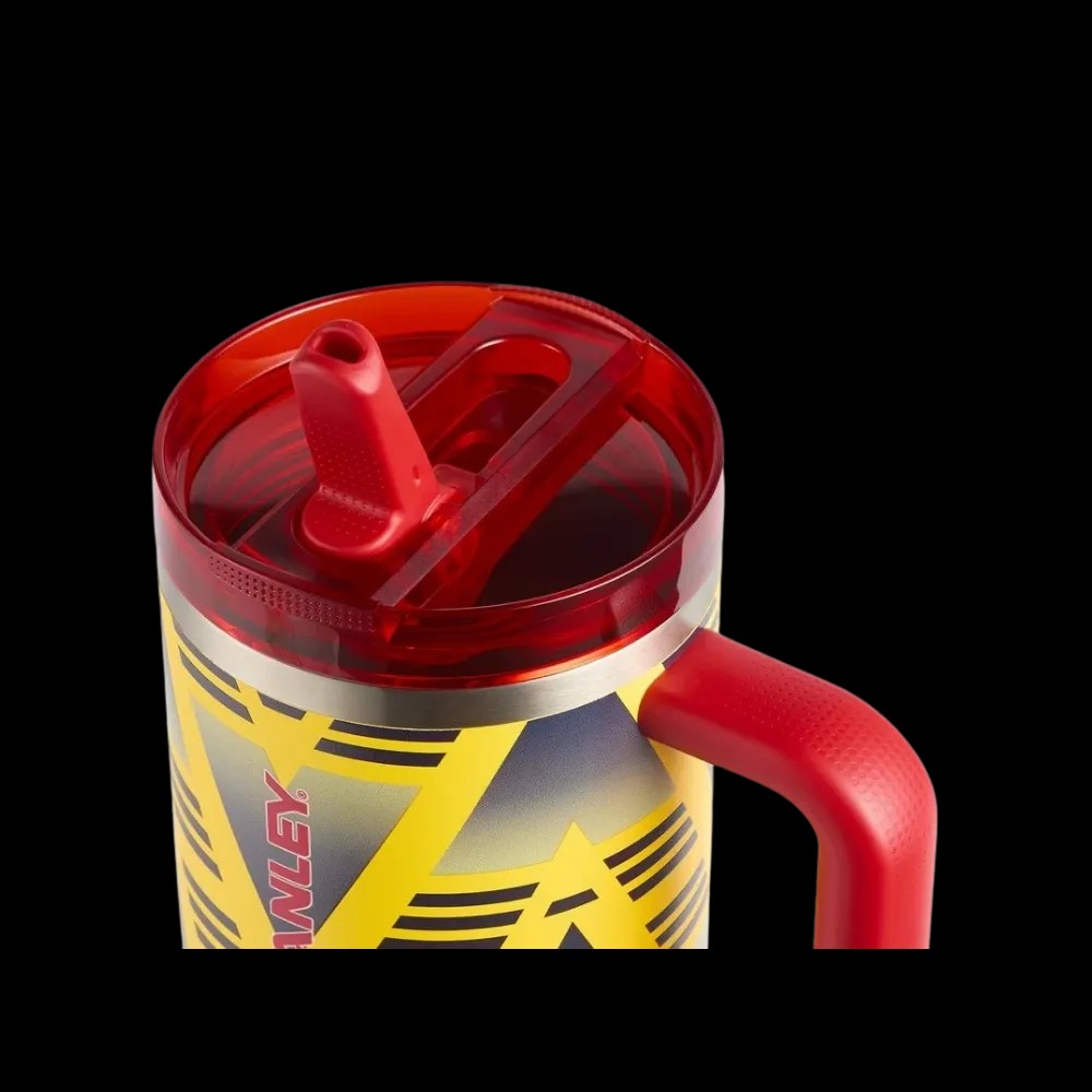 Stanley Stanley 1913 x Arsenal Quencher ProTour Flip Straw Tumbler (40OZ) - HypeFly India View 3