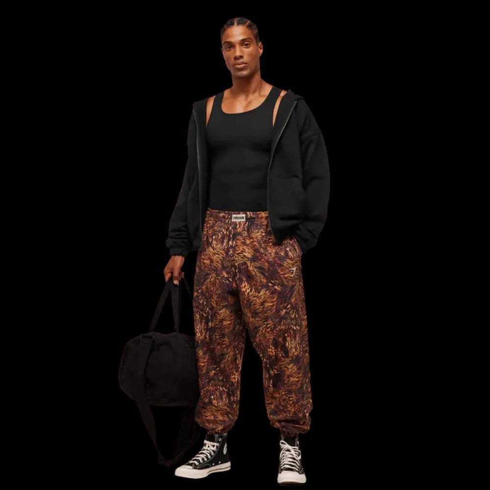 Gymshark Pumper Pants Spiced Brown - HypeFly India View 2