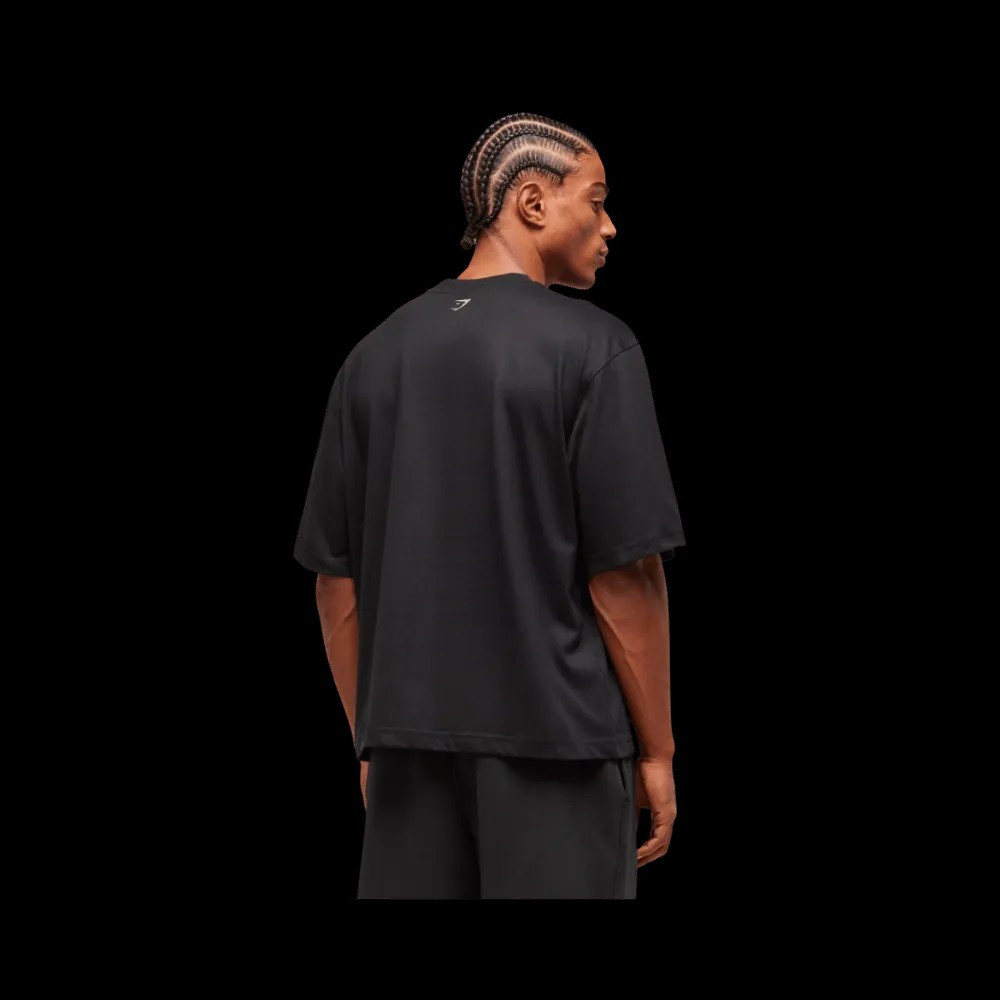 Gymshark Lifting Essentials T-Shirt Oversized Fit Black - HypeFly India View 3