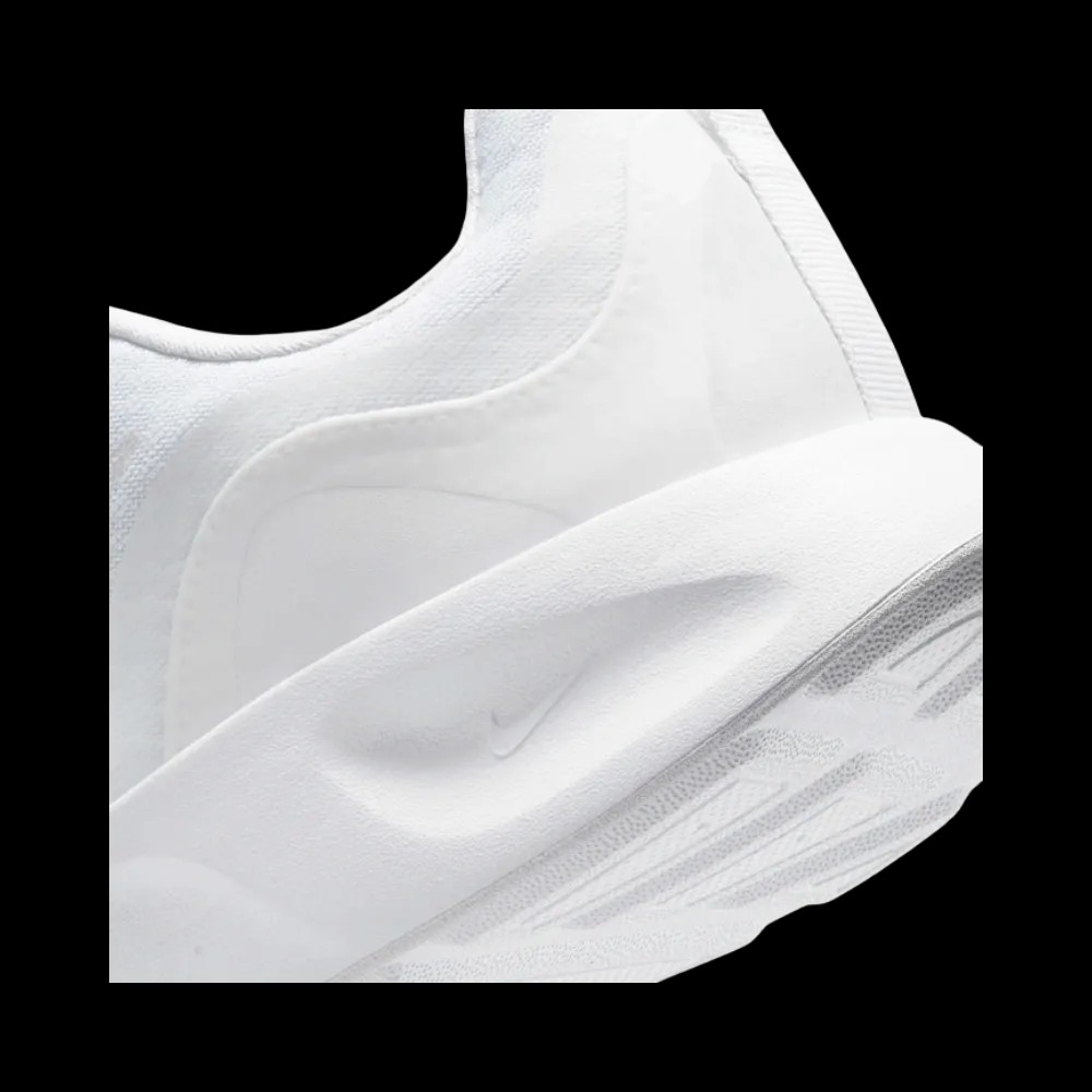 Nike Wearallday 'White Black' - HypeFly India View 2