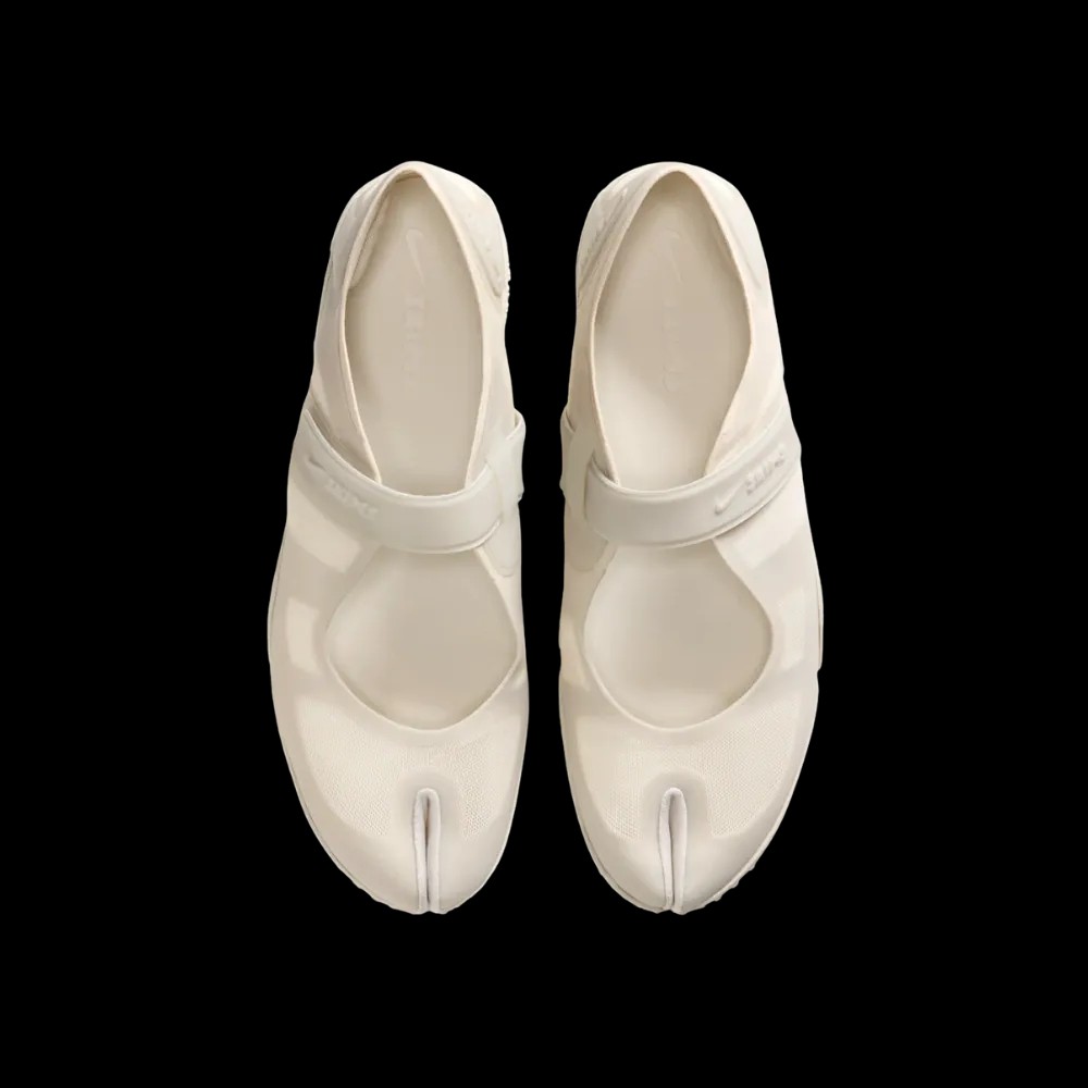 NikeSKIMS Air Rift 'Light Bone' - HypeFly India View 4
