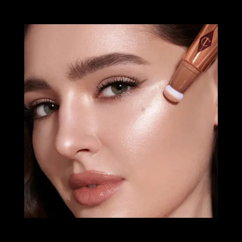 Charlotte Tilbury Beauty Light Wand Spotlight - HypeFly India View 4