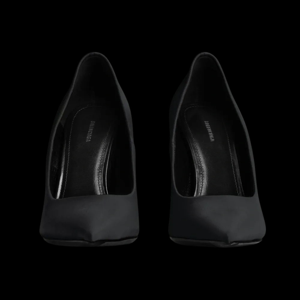 Balenciaga Knife Pump In Black - HypeFly India View 4