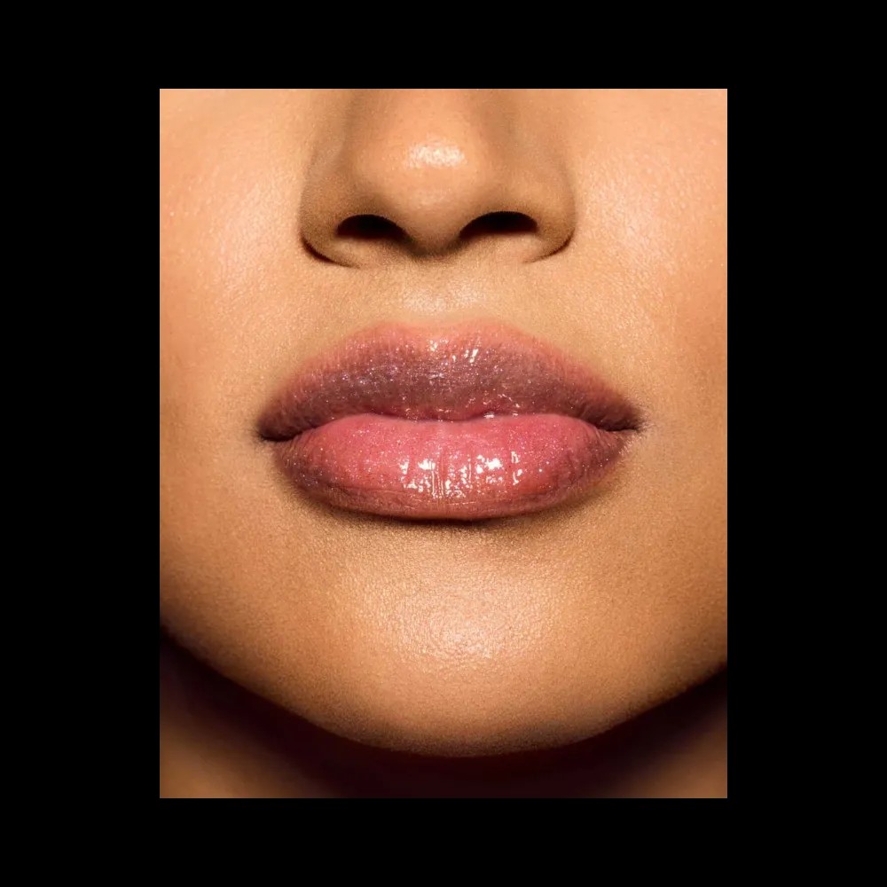 Fenty Gloss Bomb Universal Lip Luminizer Grape Splash - HypeFly India View 3