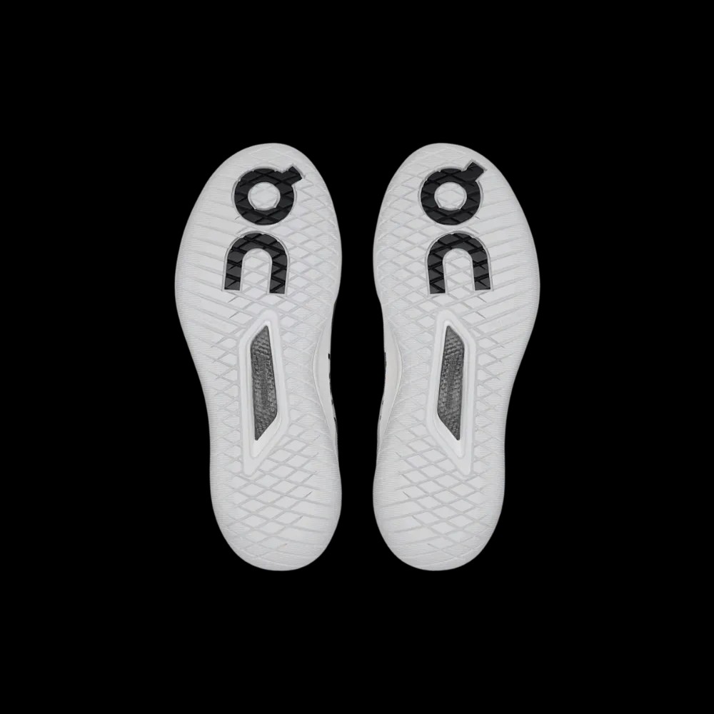 On Running The Roger Pro 3 White Pink - HypeFly India View 3