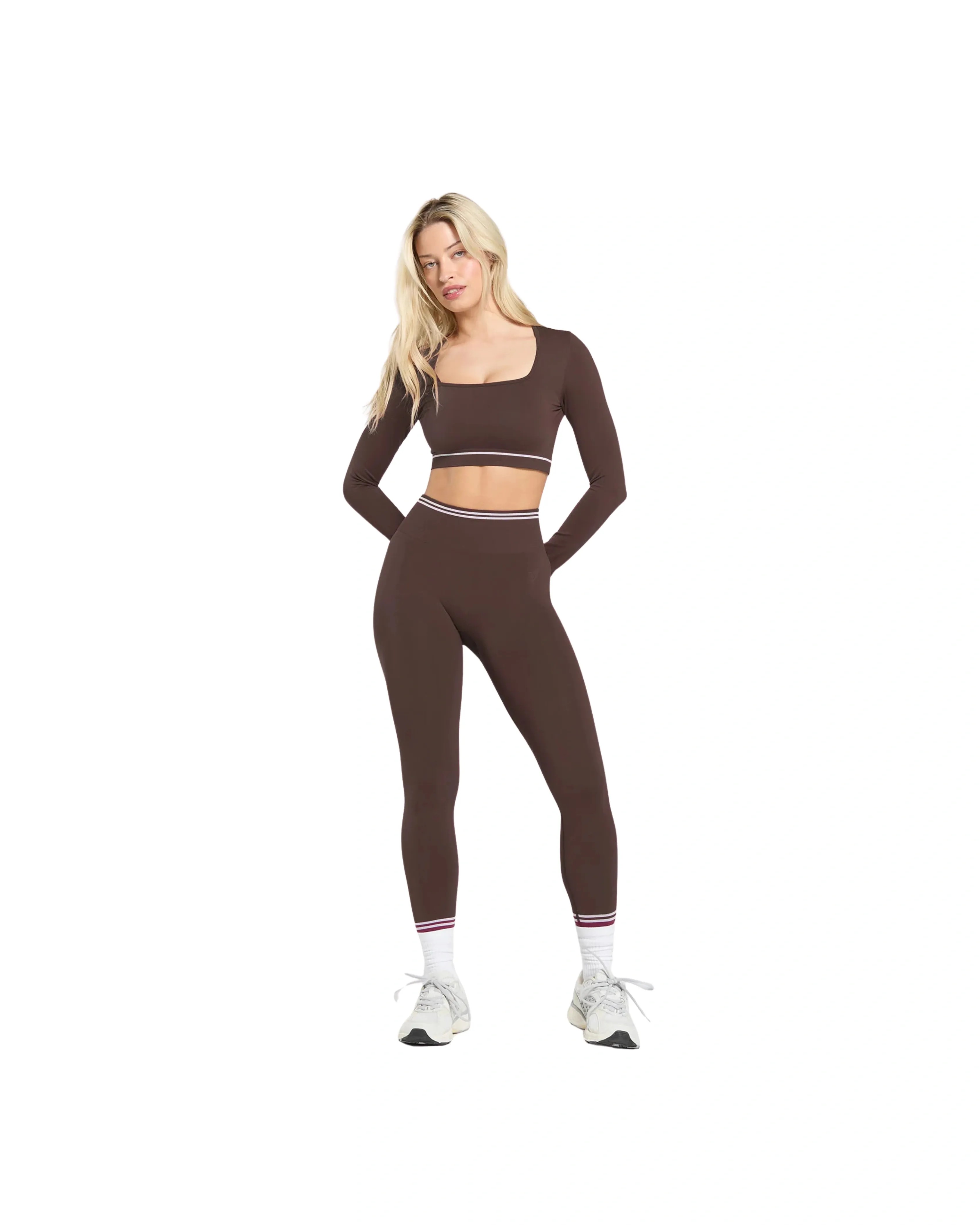 Gymshark Contrast Seamless Crop Top Heritage Brown - HypeFly India View 3