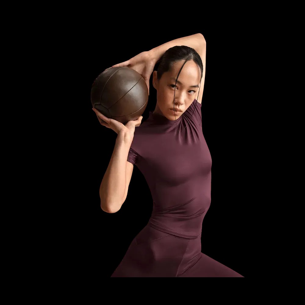 Nike X Skims Shine Women's Mock-Neck Short-Sleeve Top CURRANT - HypeFly India View 4