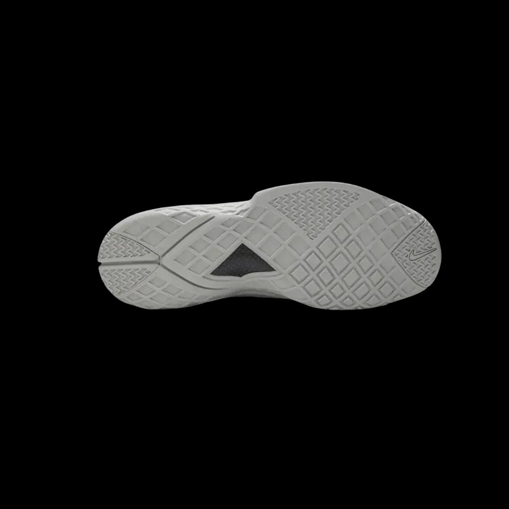 Nike Zoom Kobe 3 'Fade To Black - HypeFly India View 4