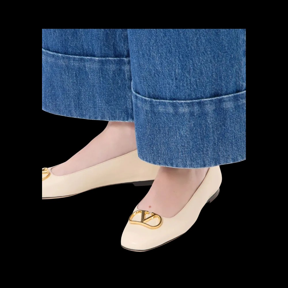 Valentino VLogo Signature Ballerina In Nappa 05mm Butter - HypeFly India View 5
