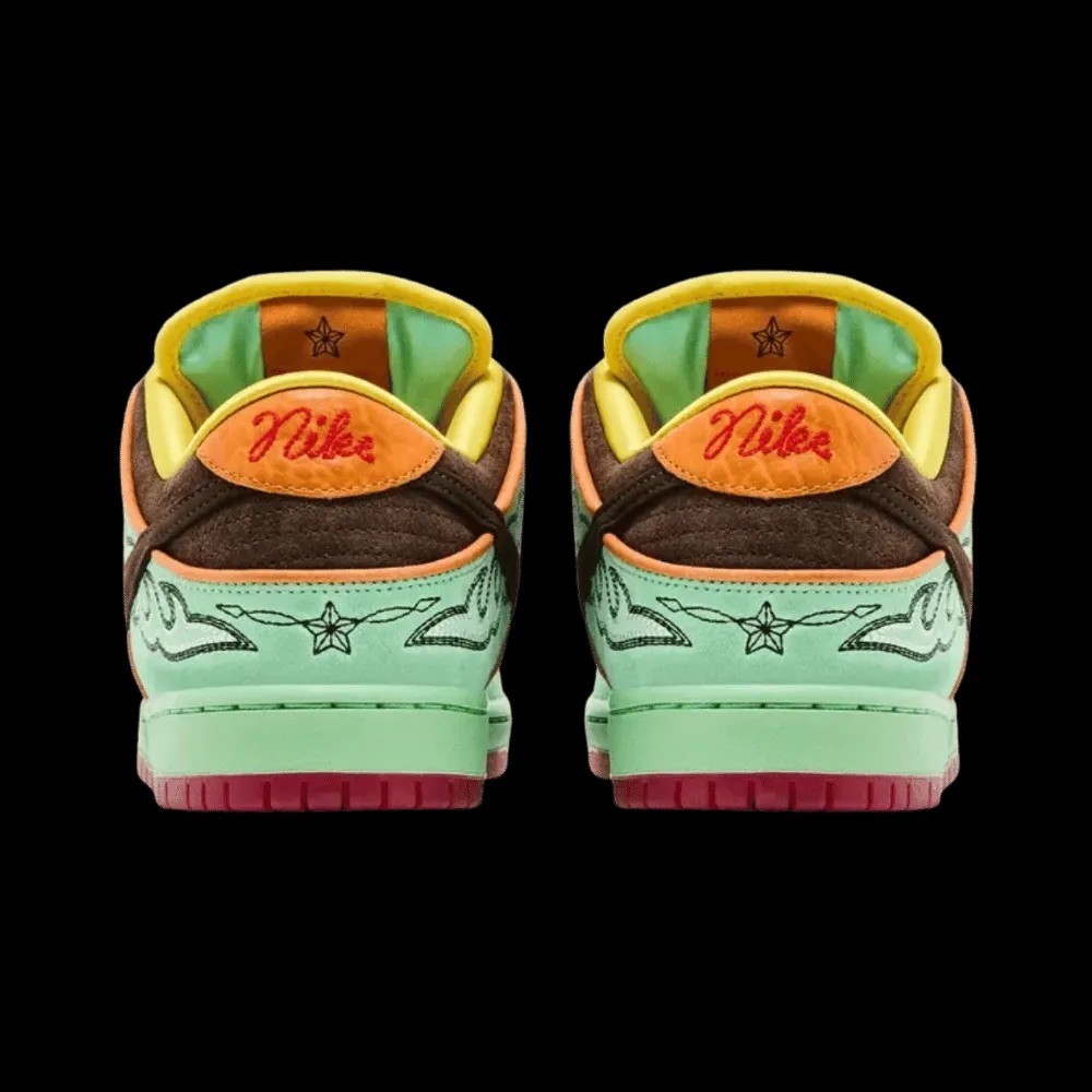 Nike Dunk Low SB 'Rodeo' - HypeFly India View 5