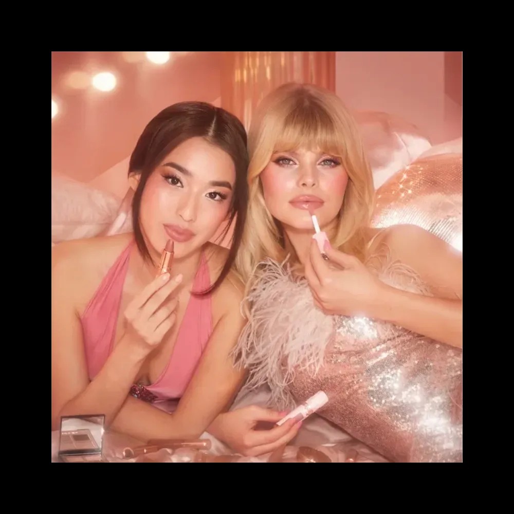 Charlotte Tilbury Cheek to Chic Pillow Talk Original - HypeFly India View 5