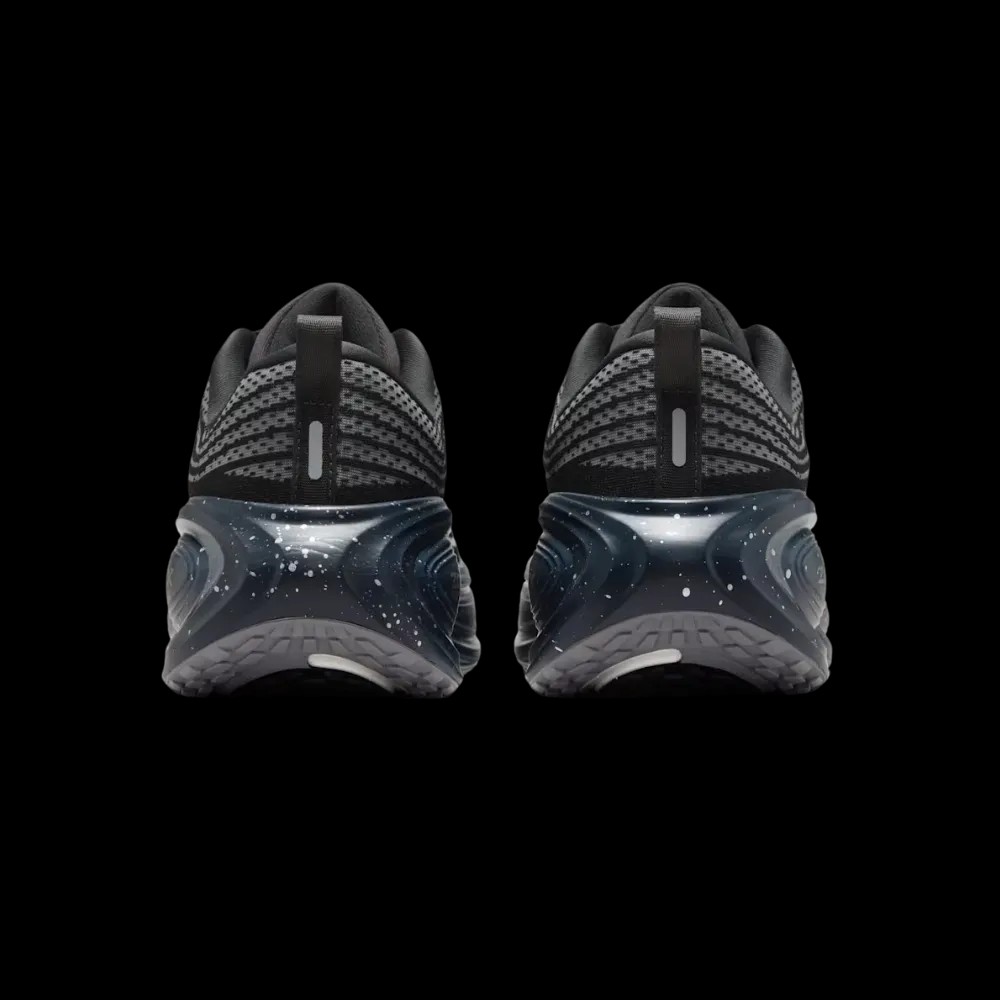 Nike Vomero Plus 'Speckle Anthracite Dark Obsidian' - HypeFly India View 2