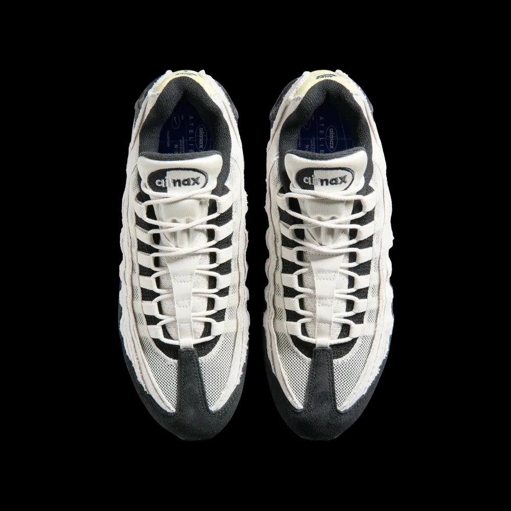 Nike Air Max 95 'Big Bubble - Family Reunion France' - HypeFly India View 4