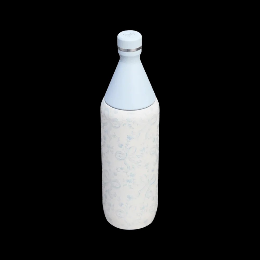 Stanley 1913 X Loveshackfancy Holiday All Day Slim Bottle Coquette Bow Winter Ice 34 OZ - HypeFly India View 3