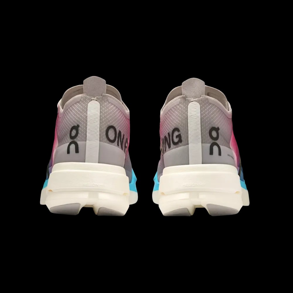 On Running Cloudboom Strike White Horizon - HypeFly India View 5