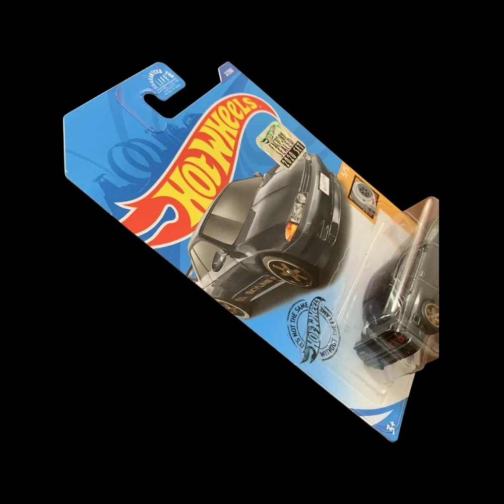 Hot Wheels Super Treasure Hunt 2020 Nissan Skyline GT-R (R32) - HypeFly India View 3