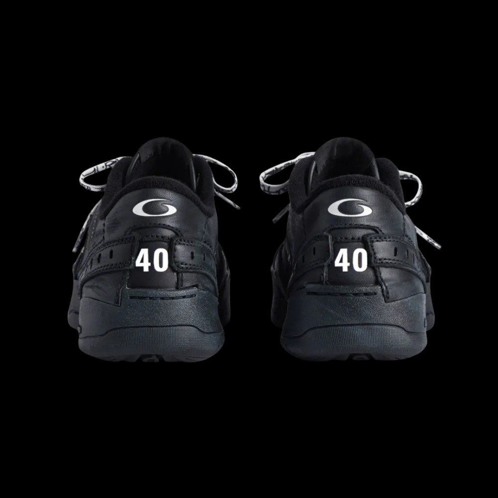 Balenciaga Hamptons Platform Sneaker In Black - HypeFly India View 2