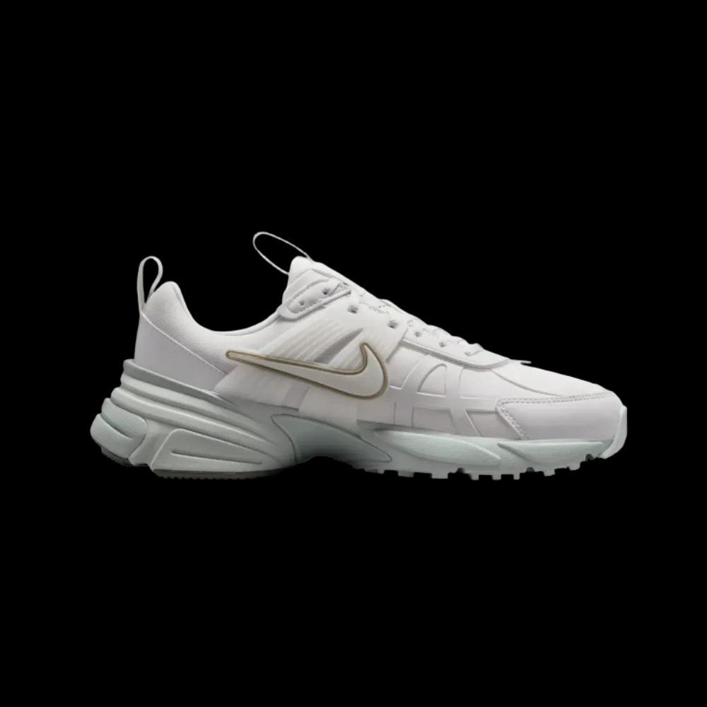 Nike V2K Run Gore-Tex Light Silver - HypeFly India View 1