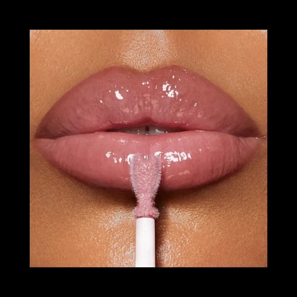 Charlotte Tilbury Collagen Lip Bath Pillow Talk Fair - HypeFly India View 3