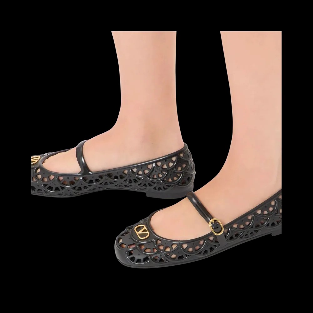 Valentino Ondette Rubber Ballerina With Scallop Pattern 05mm Black - HypeFly India View 4