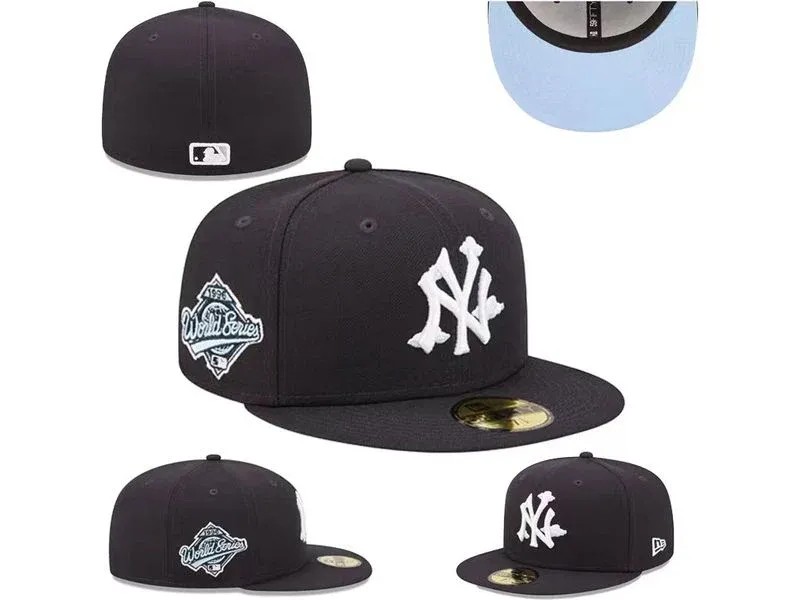 New Era Cap 59Fifty MLB New York Yankees Comic Cloud - HypeFly India View 1