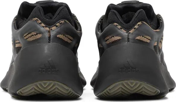 Yeezy 700 V3 'Clay Brown' - HypeFly India View 2