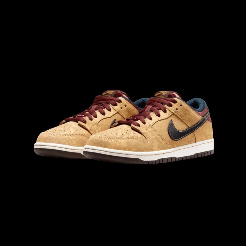 Dunk Low SB 'City of Cinema' - HypeFly India View 5