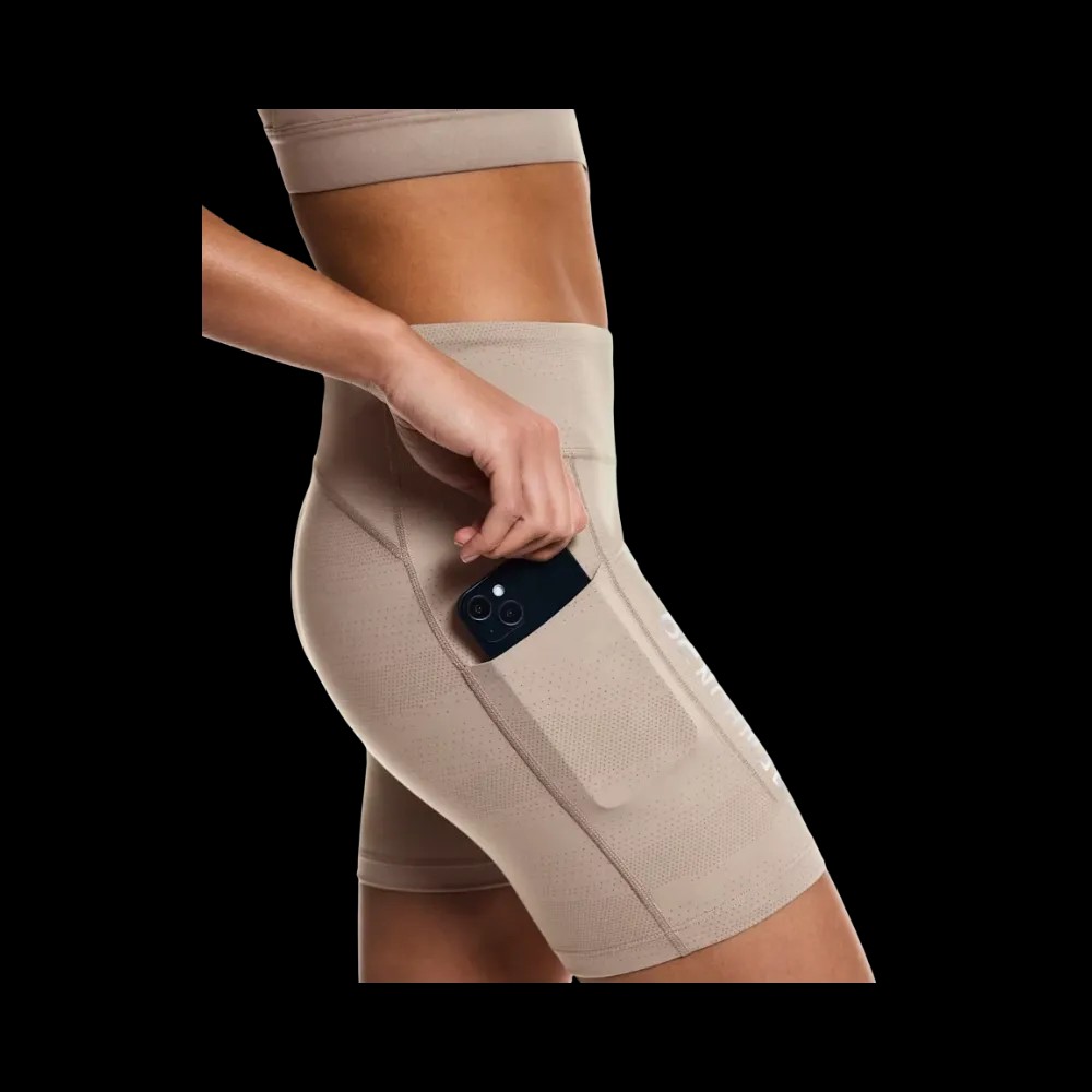 On Short Tights Erewhon Cinder | Ash - HypeFly India View 4