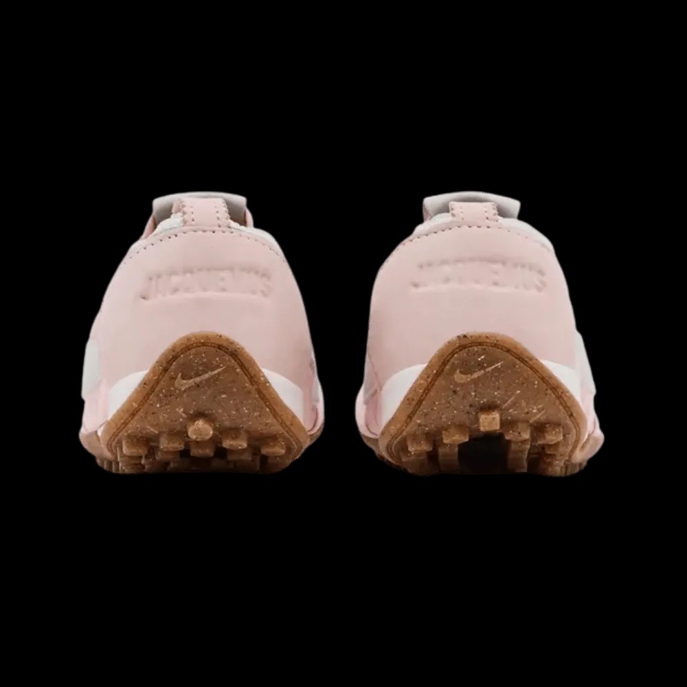 Jacquemus x Wmns Nike Moon Shoe SP 'Aluminum Pink' - HypeFly India View 3