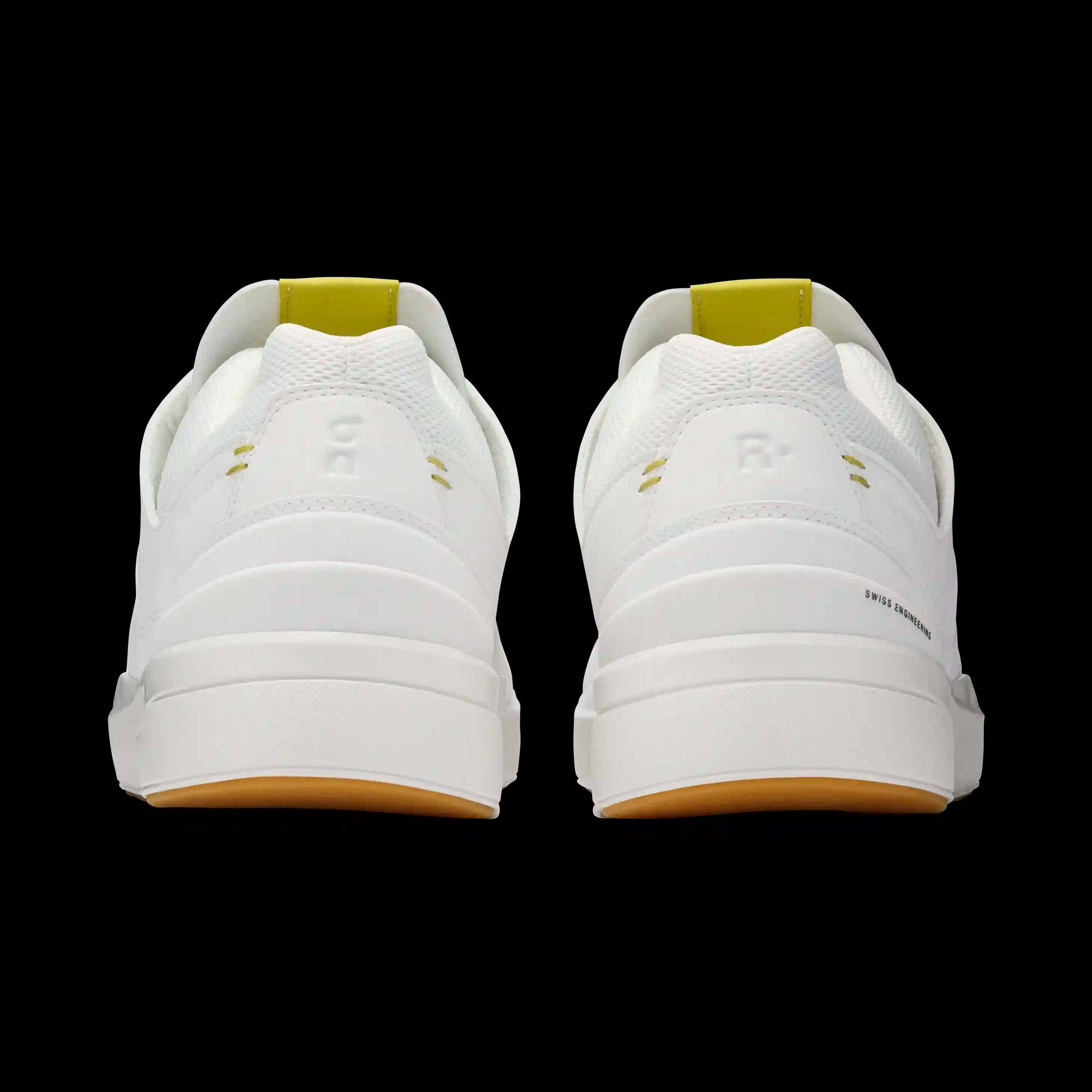 THE ROGER Clubhouse White Gecko On Running - HypeFly India View 3