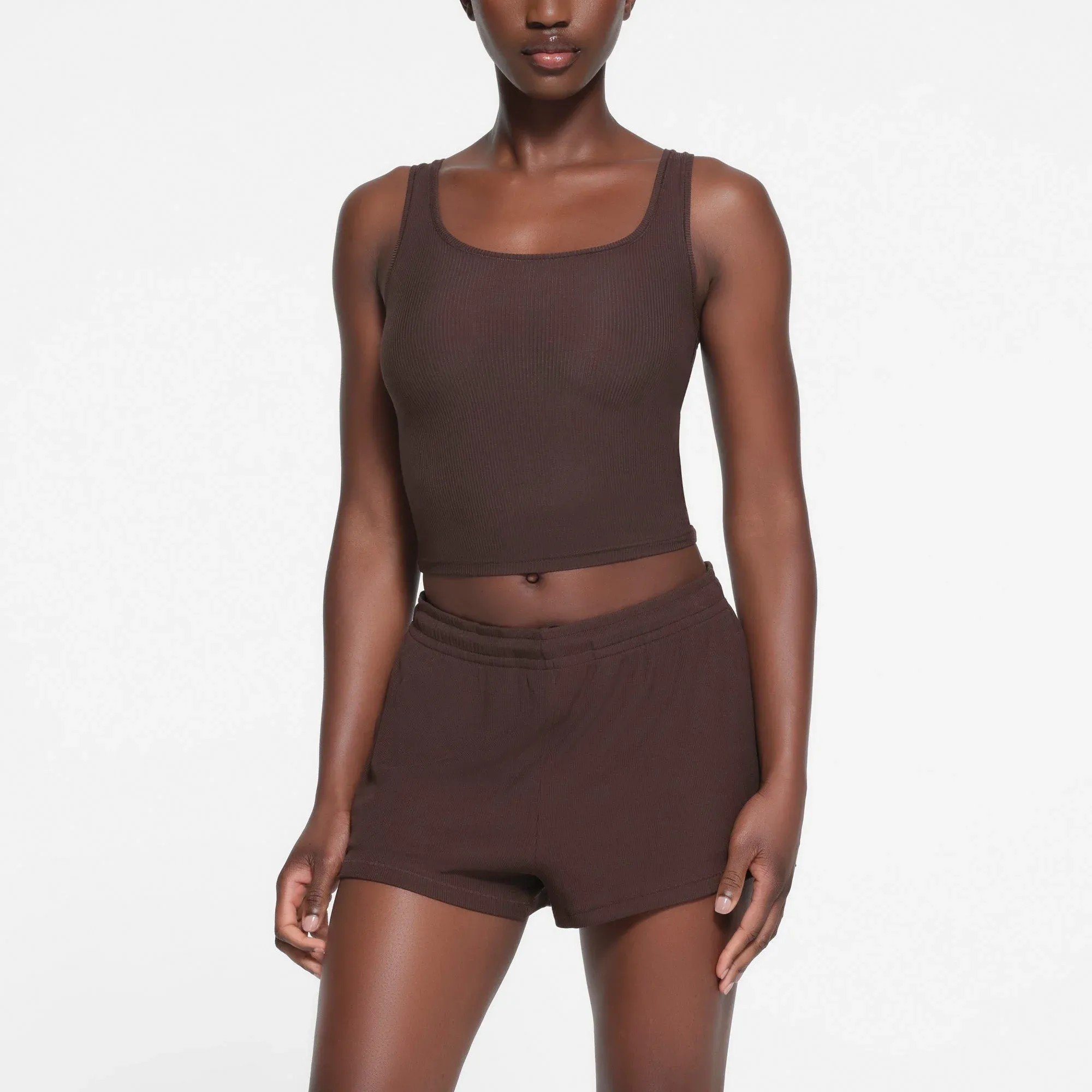 Skims Soft Lounge Loose Short Phoenix - HypeFly India View 3