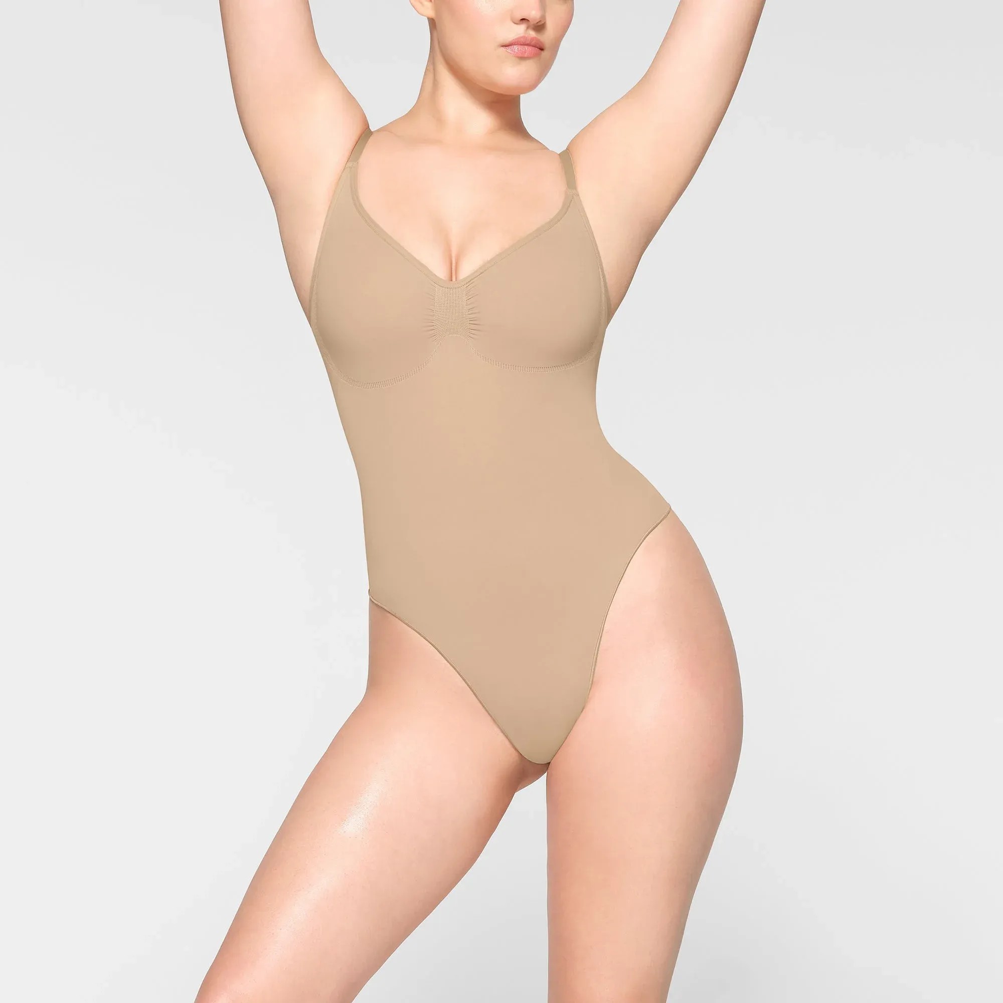 Skims Seamless Sculpt Thong Bodysuit Clay - HypeFly India View 3