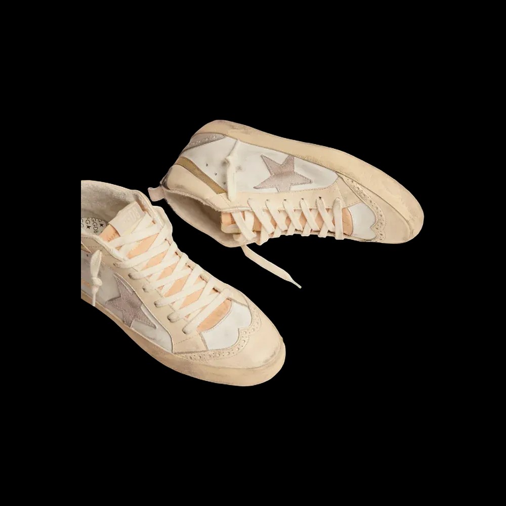 Golden Goose Mid Star With Star In Light Gray Suede And Gold Flash - HypeFly India View 3