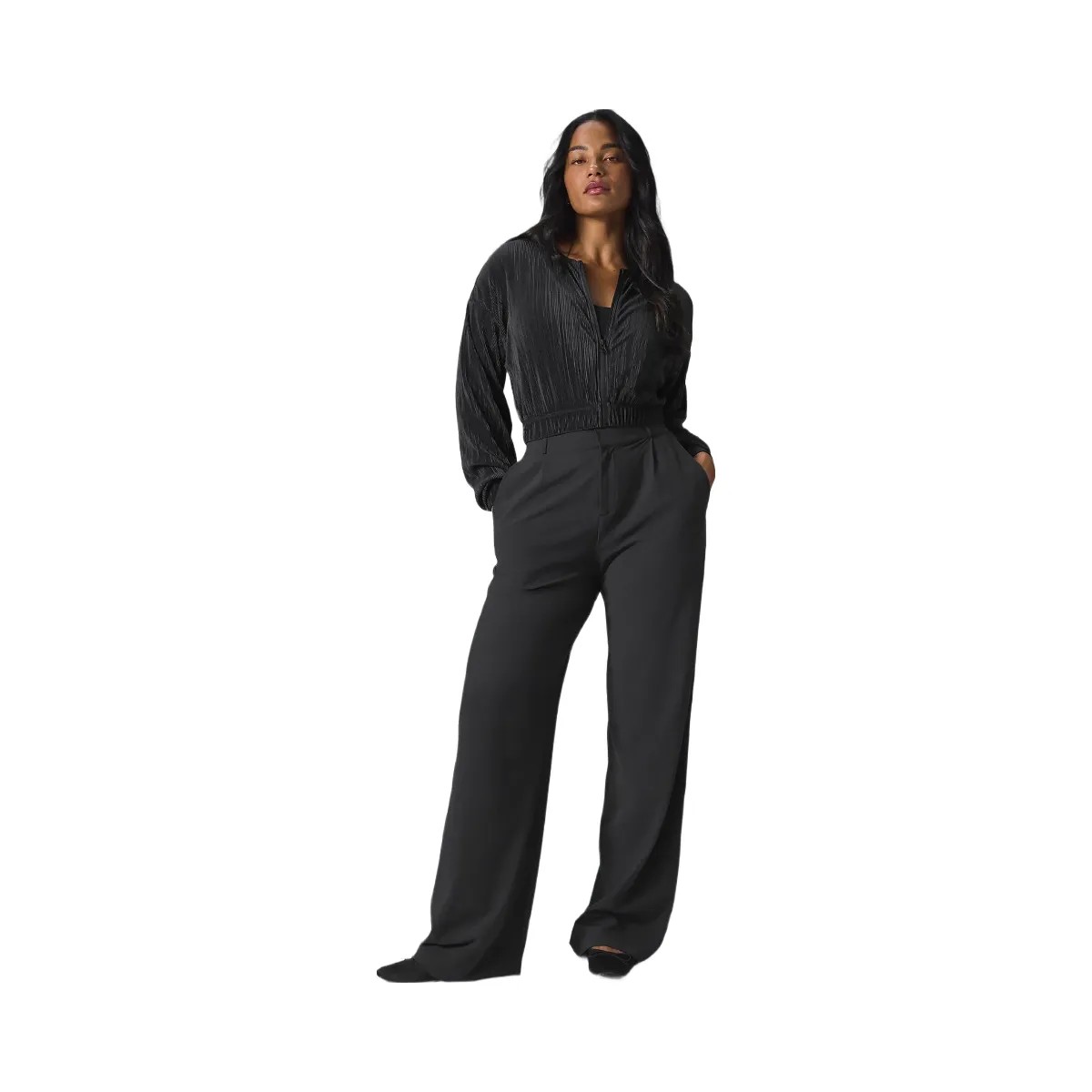 Alo Women's Cropped Micro Plisse Jacket - Black - HypeFly India View 4