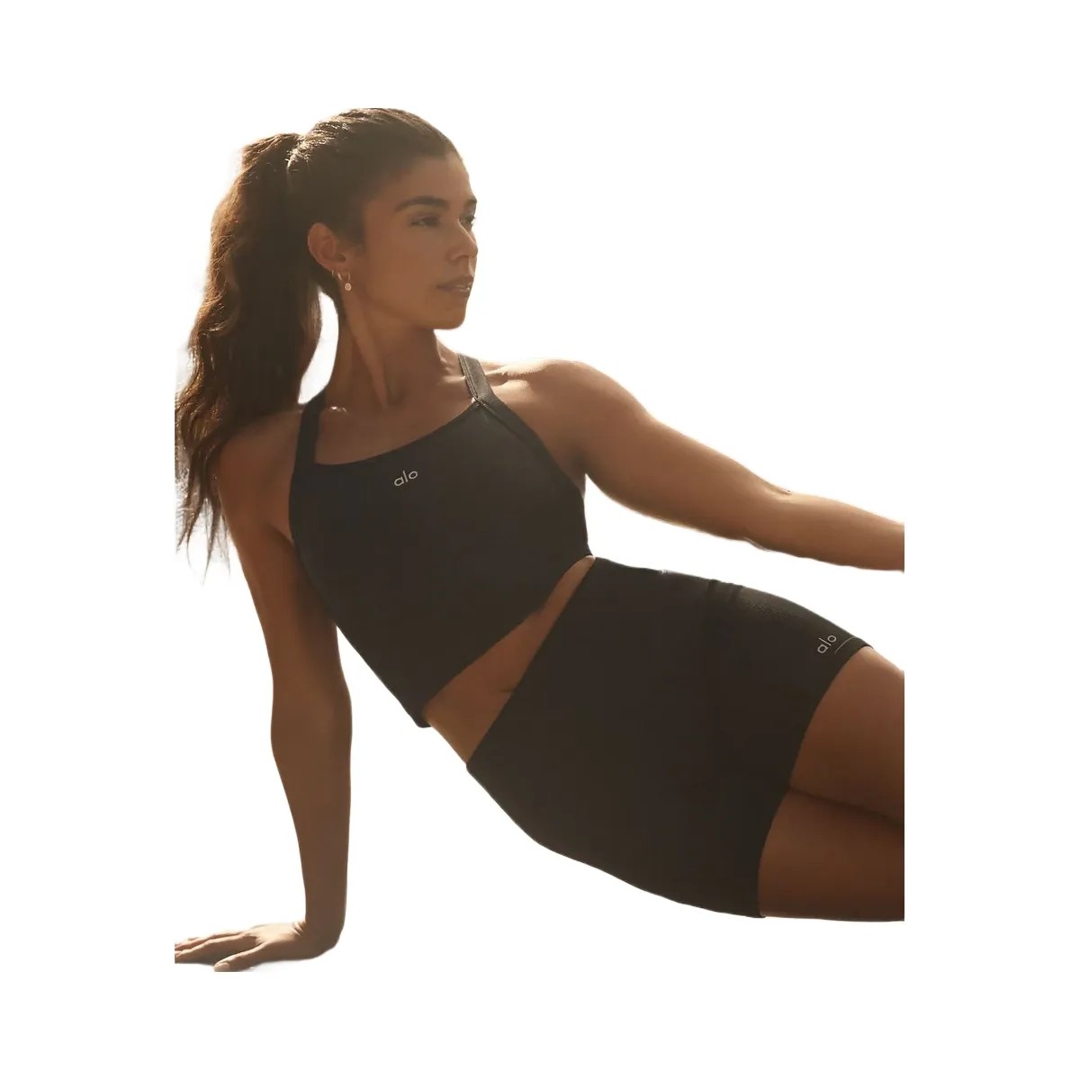 Alo Women's 5" Seamless Ribbed Favorite Short - Black - HypeFly India View 6
