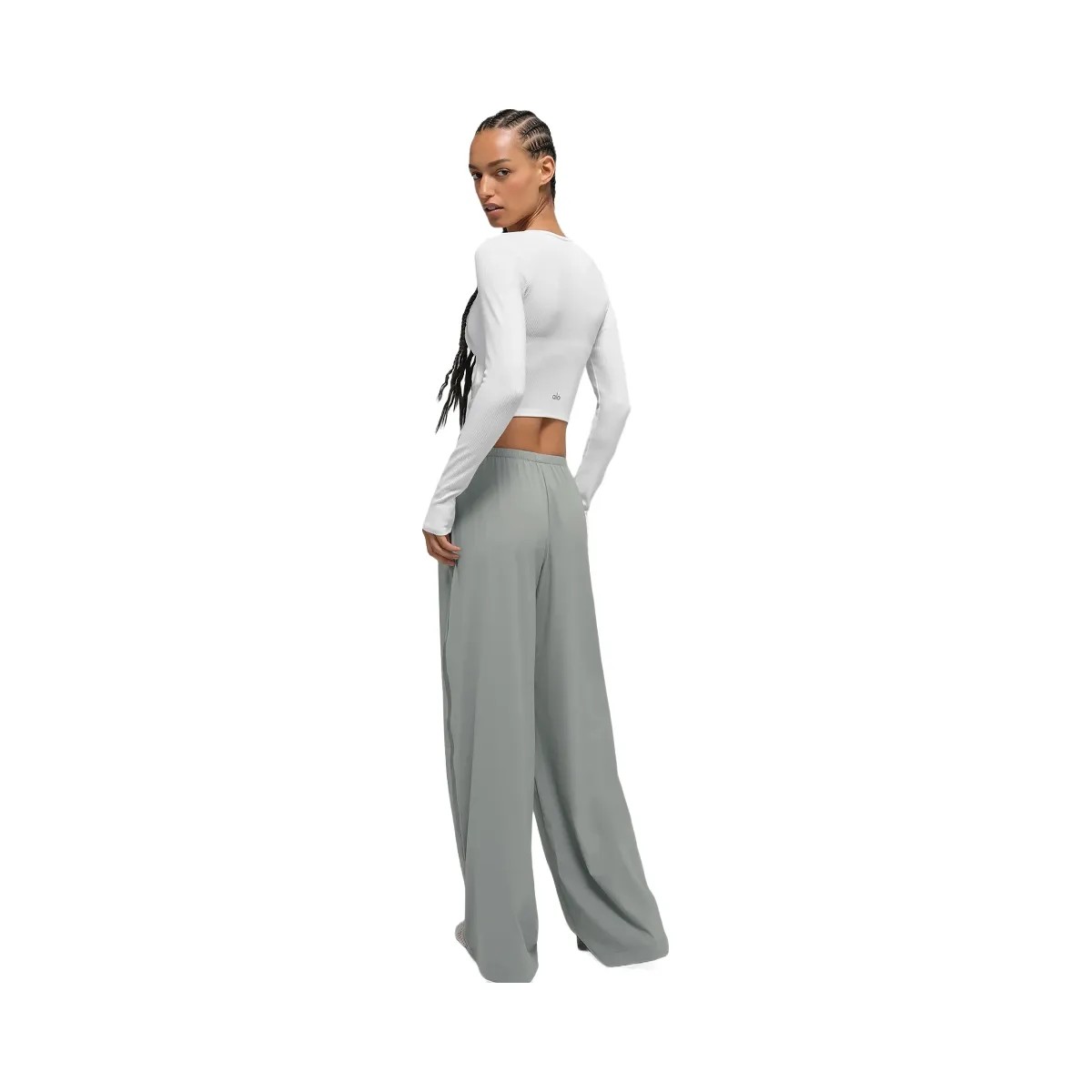 Alo Women's Breezy Wide Leg Pant (Long) - Lunar Grey - HypeFly India View 4