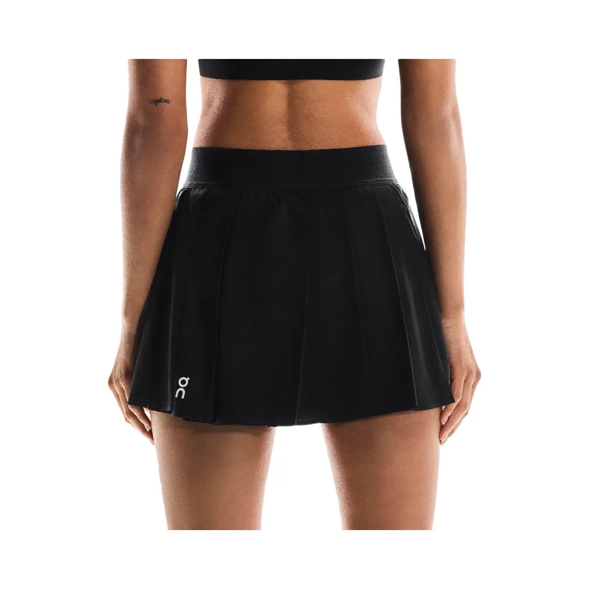On Court Skirt Pleated Black - HypeFly India View 4