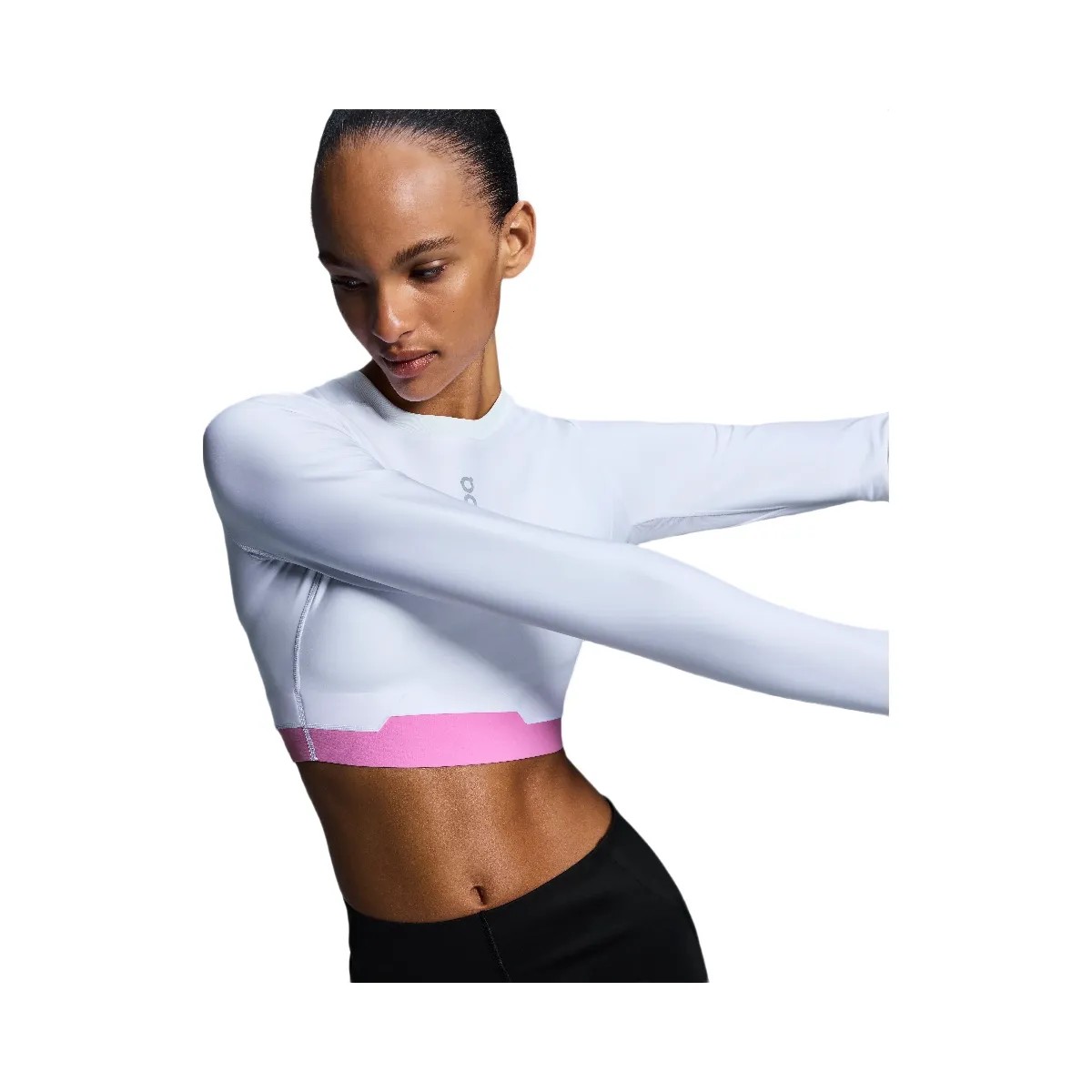 On Train Long Sleeve Crop White - HypeFly India View 5