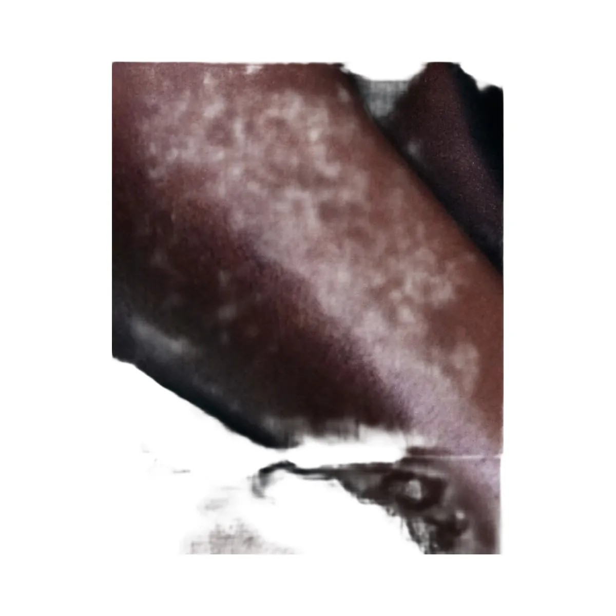 Glossier Body Hero Dry Touch Nourishing Oil Mist - HypeFly India View 6