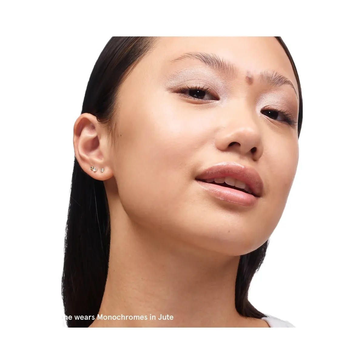 Glossier Monochromes Essential Eyeshadow Trio Palette - Jute - HypeFly India View 5