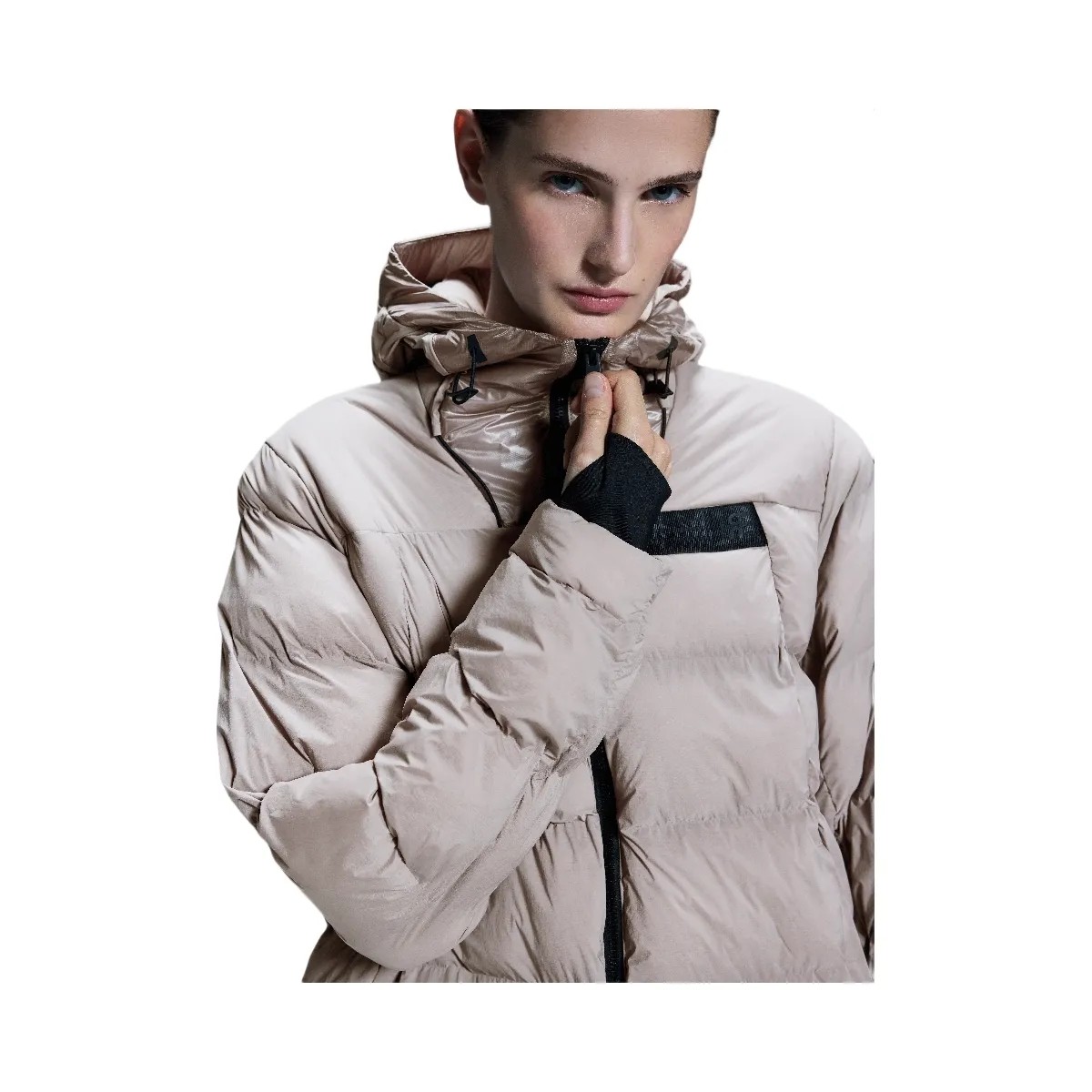 On Challenger Jacket Zinc - HypeFly India View 5