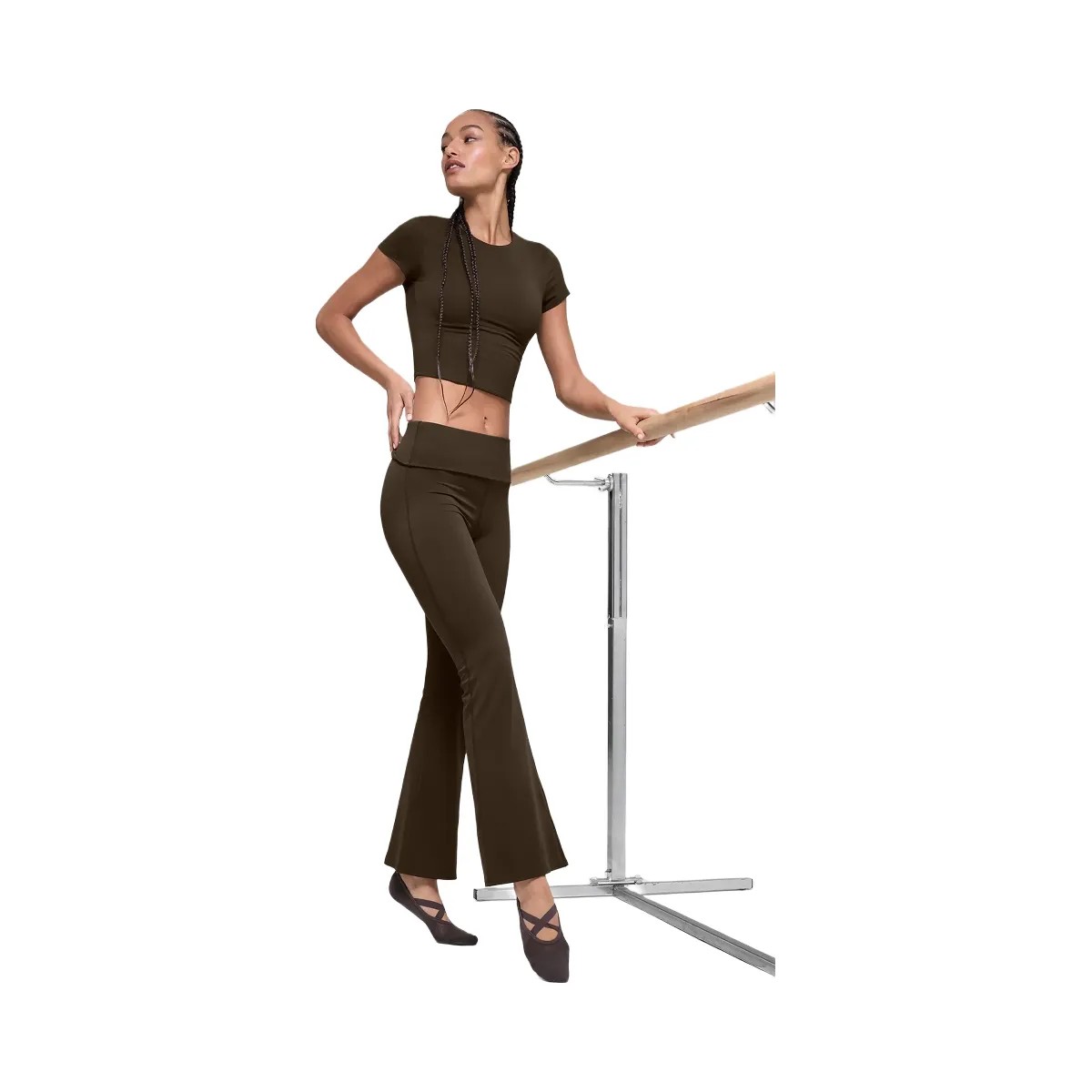 Alo Women's ALO Softsculpt 7/8 Foldover Flare Legging - Espresso - HypeFly India View 3