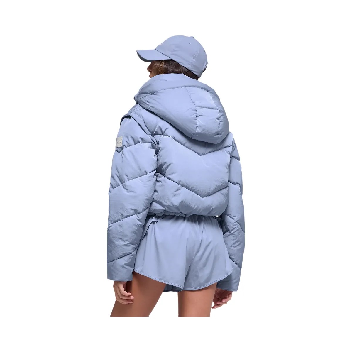 Alo Women's Glacier Puffer - Winter Frost - HypeFly India View 3