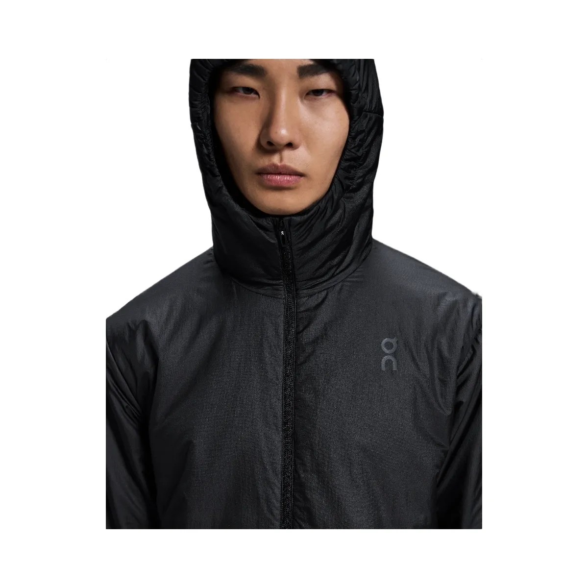 On Trek Jacket Insulated Black - HypeFly India View 3