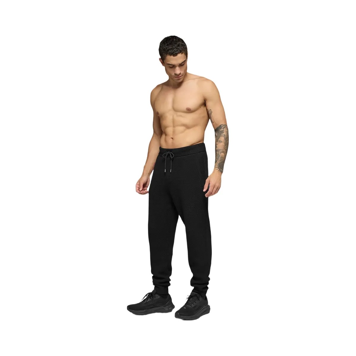 Alo Men's Sports Club Jogger - Black - HypeFly India View 1