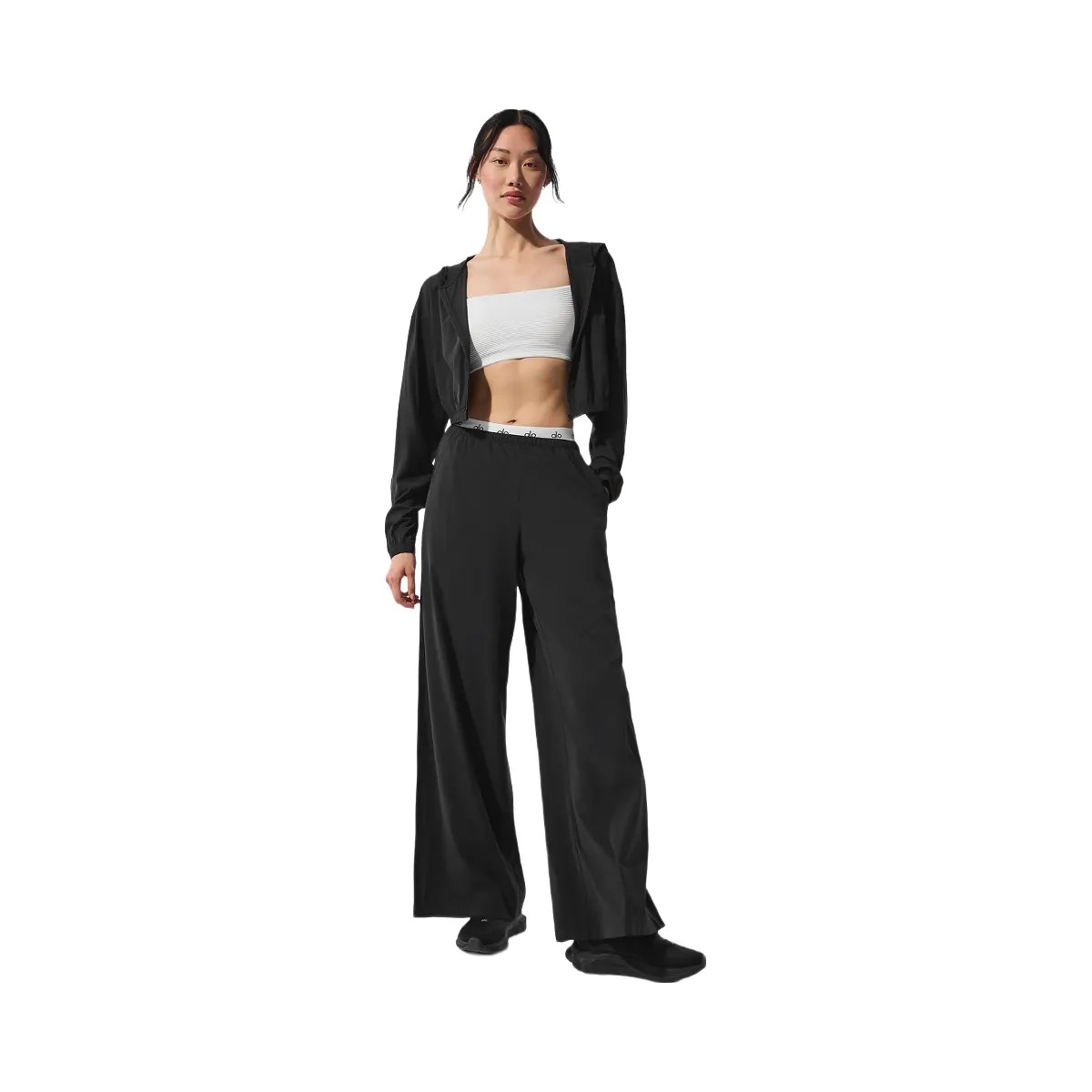 Alo Women's Breezy Wide Leg Pant (Long) - Black - HypeFly India View 4
