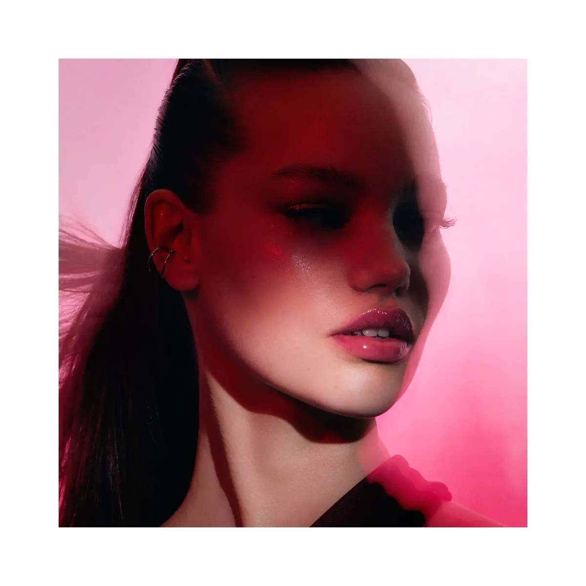 KYLIE COSMETICS Transformative Lip Tint Pretty Plum - HypeFly India View 5