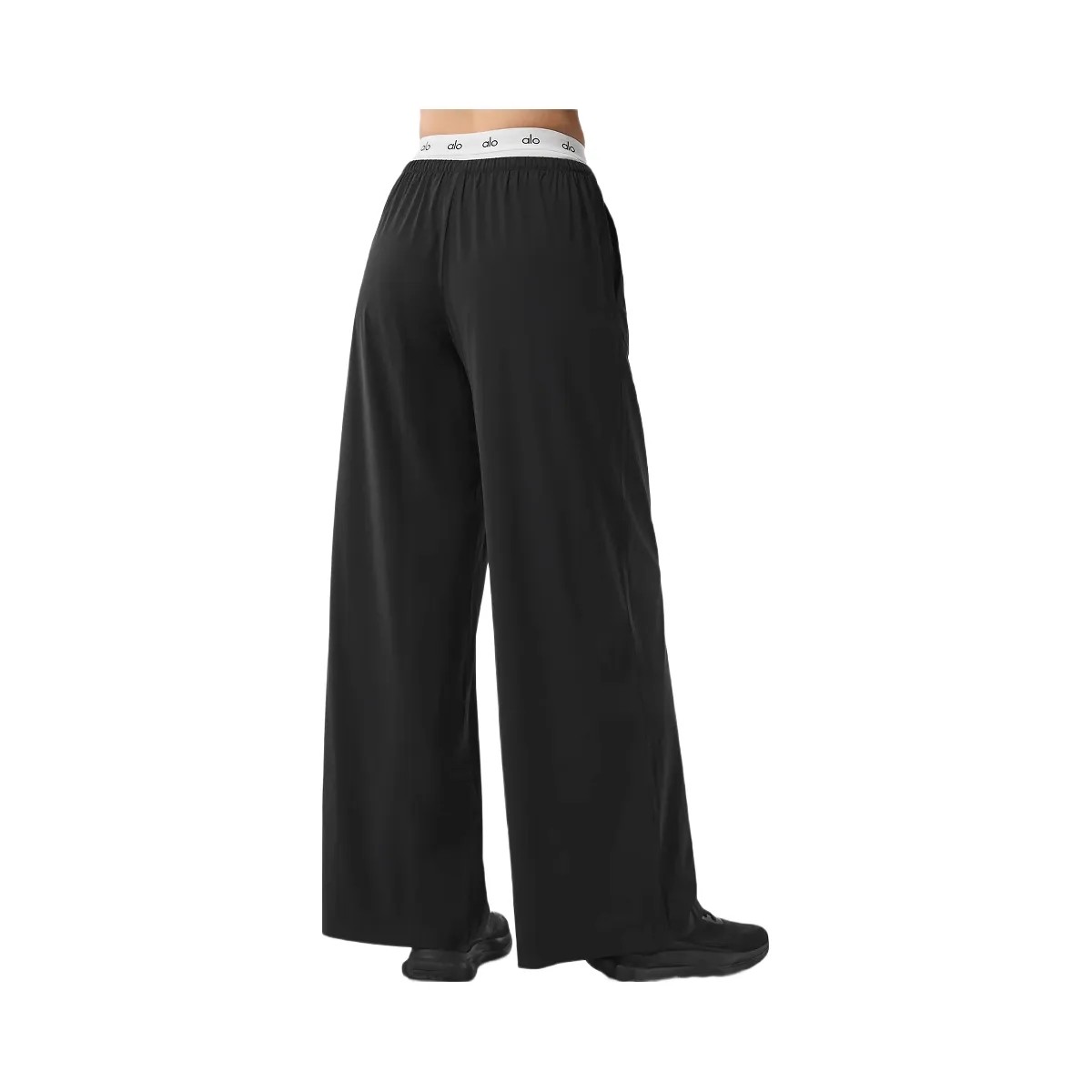 Alo Women's Breezy Wide Leg Pant (Long) - Black - HypeFly India View 3